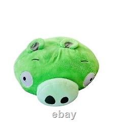 2010 Commonweath Angry Birds Green pig Jumbo plushed stuffed animal toy 19 x 20