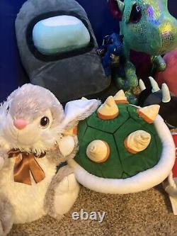 Giant Plush Pile Great For Kids