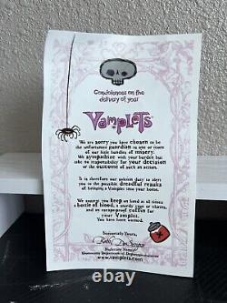 Vamplets The Nightmare Nursery Of Gloomvania Lily Rose & Baby Bitemares Plush