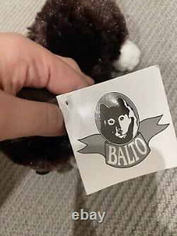 Artiste de la faune Musée de Cleveland Peluche de chien Balto à bandana bleu de 10 pouces