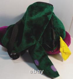Baby Bop avec le sac à dos en peluche Blankey, Barney le dinosaure.