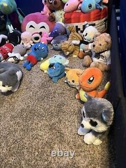 Grosse pile de peluche géante idéale pour les enfants