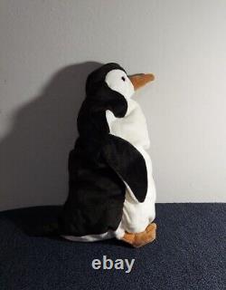 Ikea Klappar Pingvin Penguin 14 Peluche Animal en Peluche HTF LIMITED RETIRED<br/>  <br/>
	(Note: 'Peluche' and 'Animal en Peluche' both mean 'stuffed animal' in French)