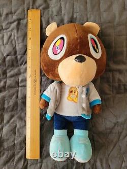 Peluche de l'Ours de Graduation de Kanye West 12